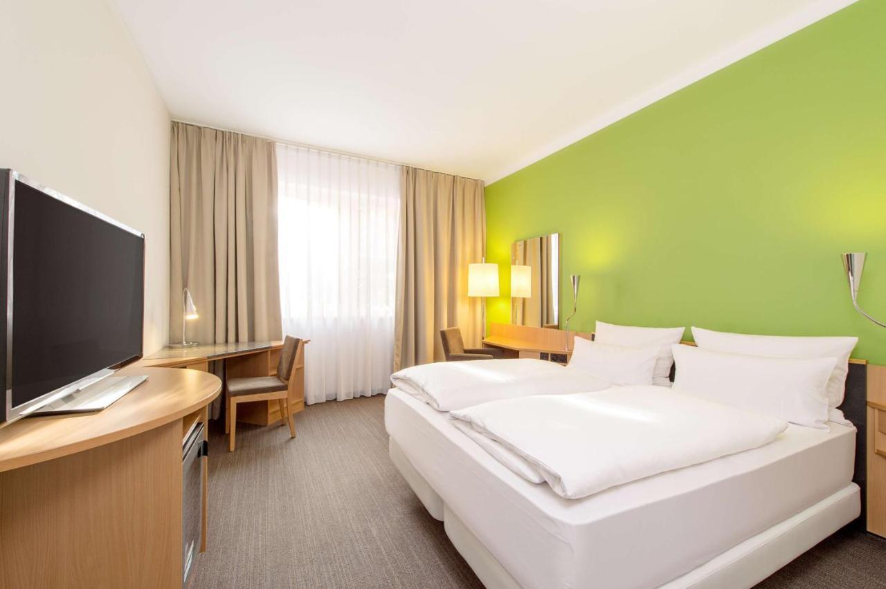 Nh Muenchen Messe Hotel Eksteriør billede