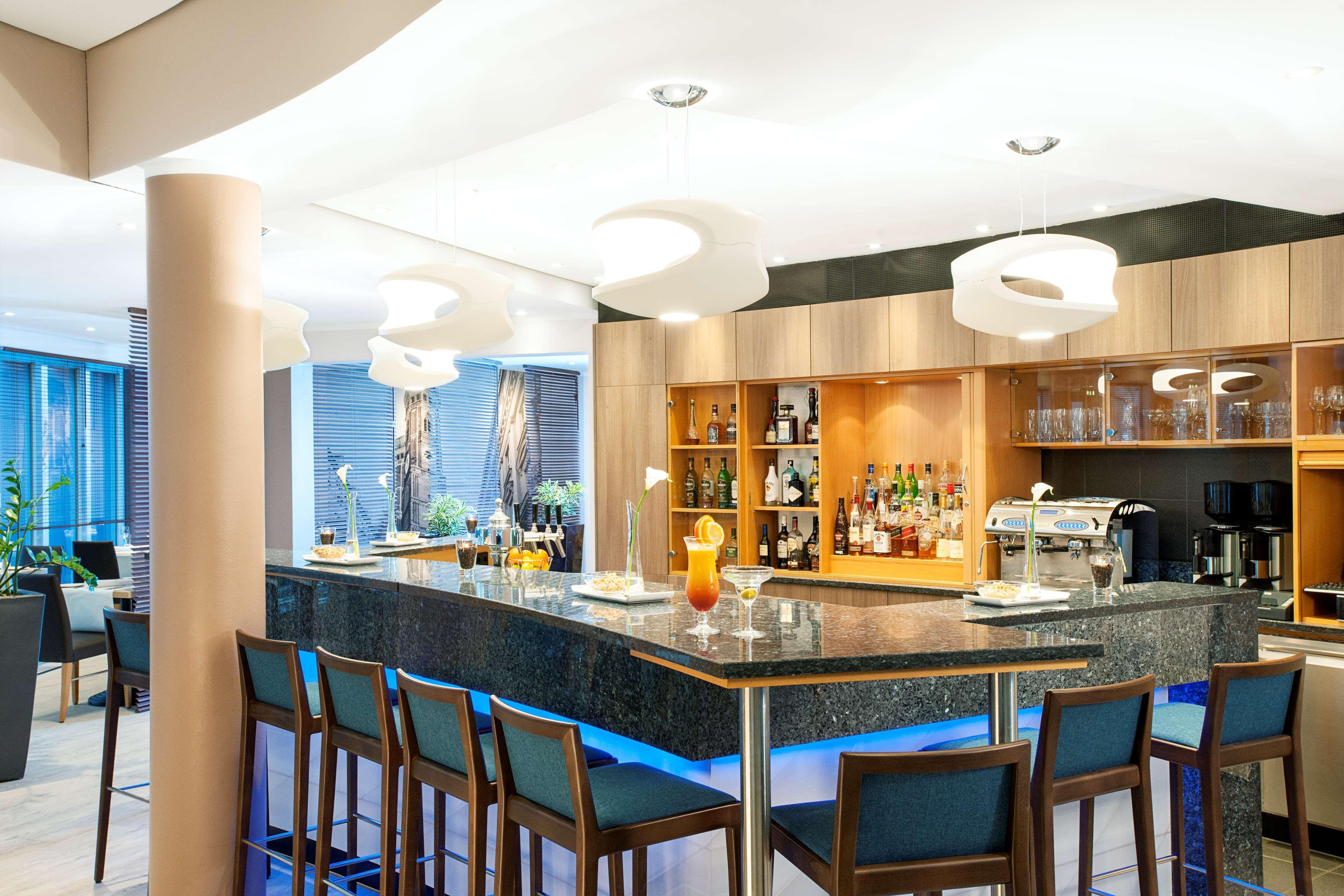 Nh Muenchen Messe Hotel Eksteriør billede