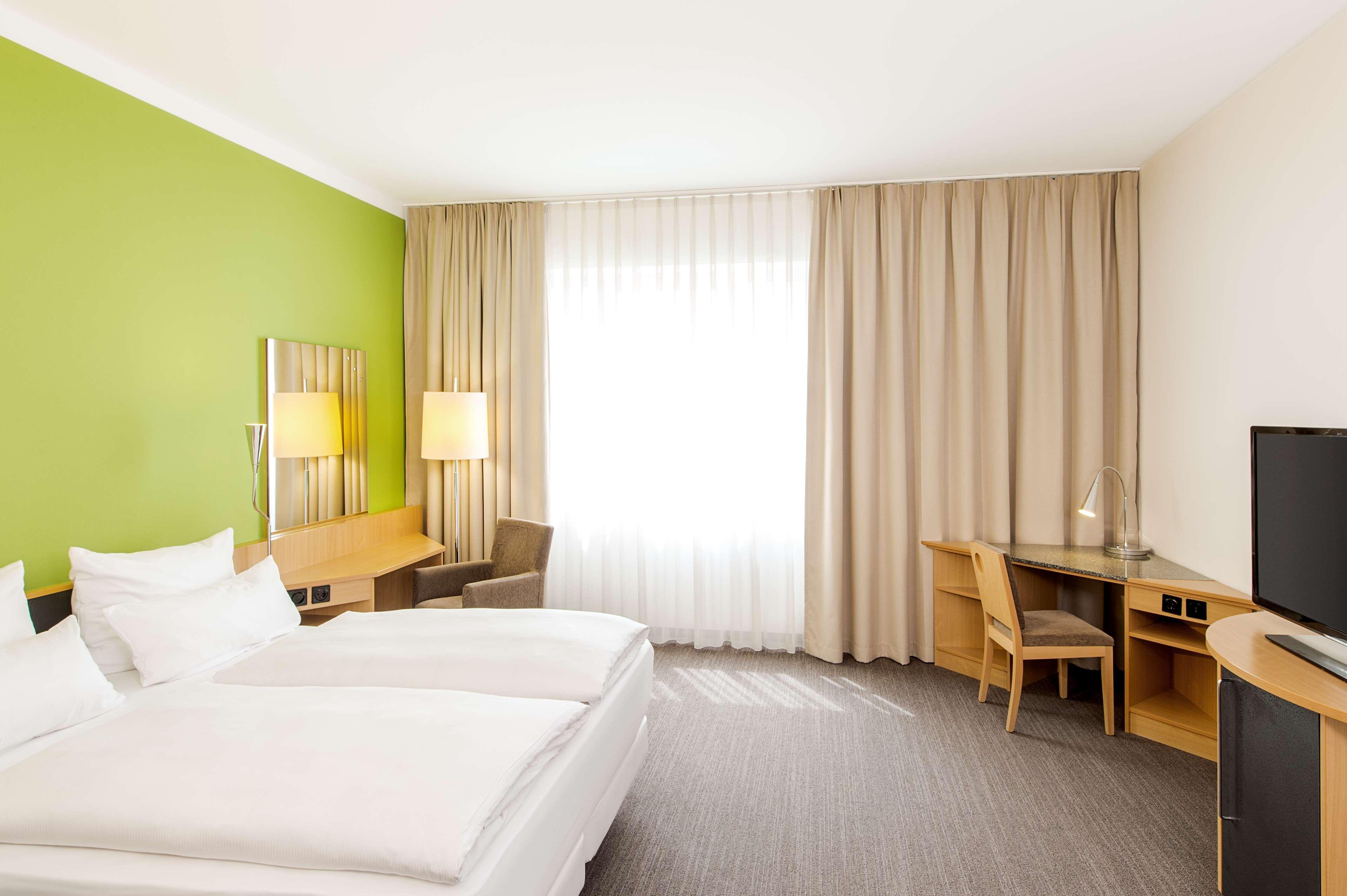 Nh Muenchen Messe Hotel Eksteriør billede