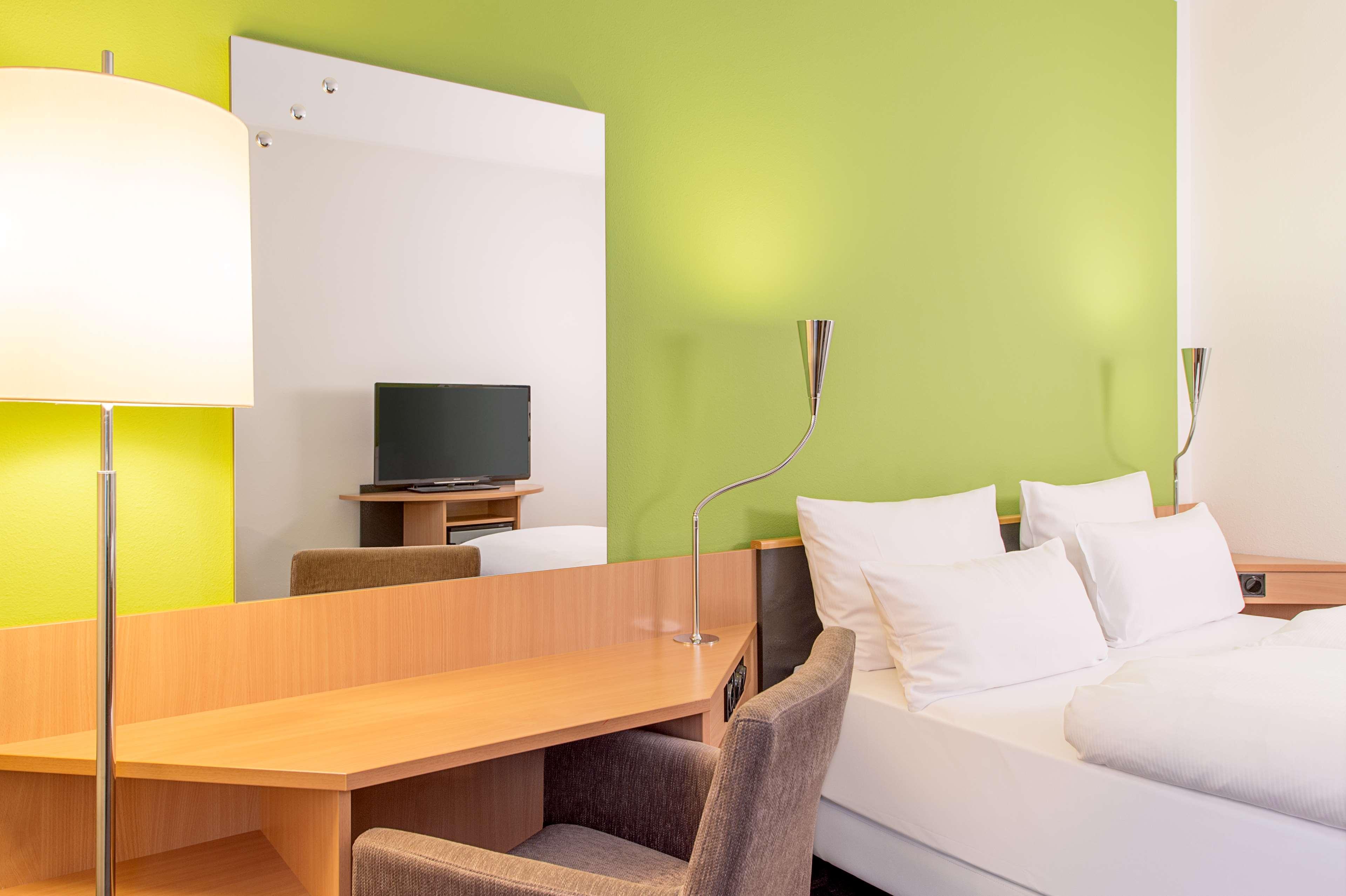 Nh Muenchen Messe Hotel Eksteriør billede