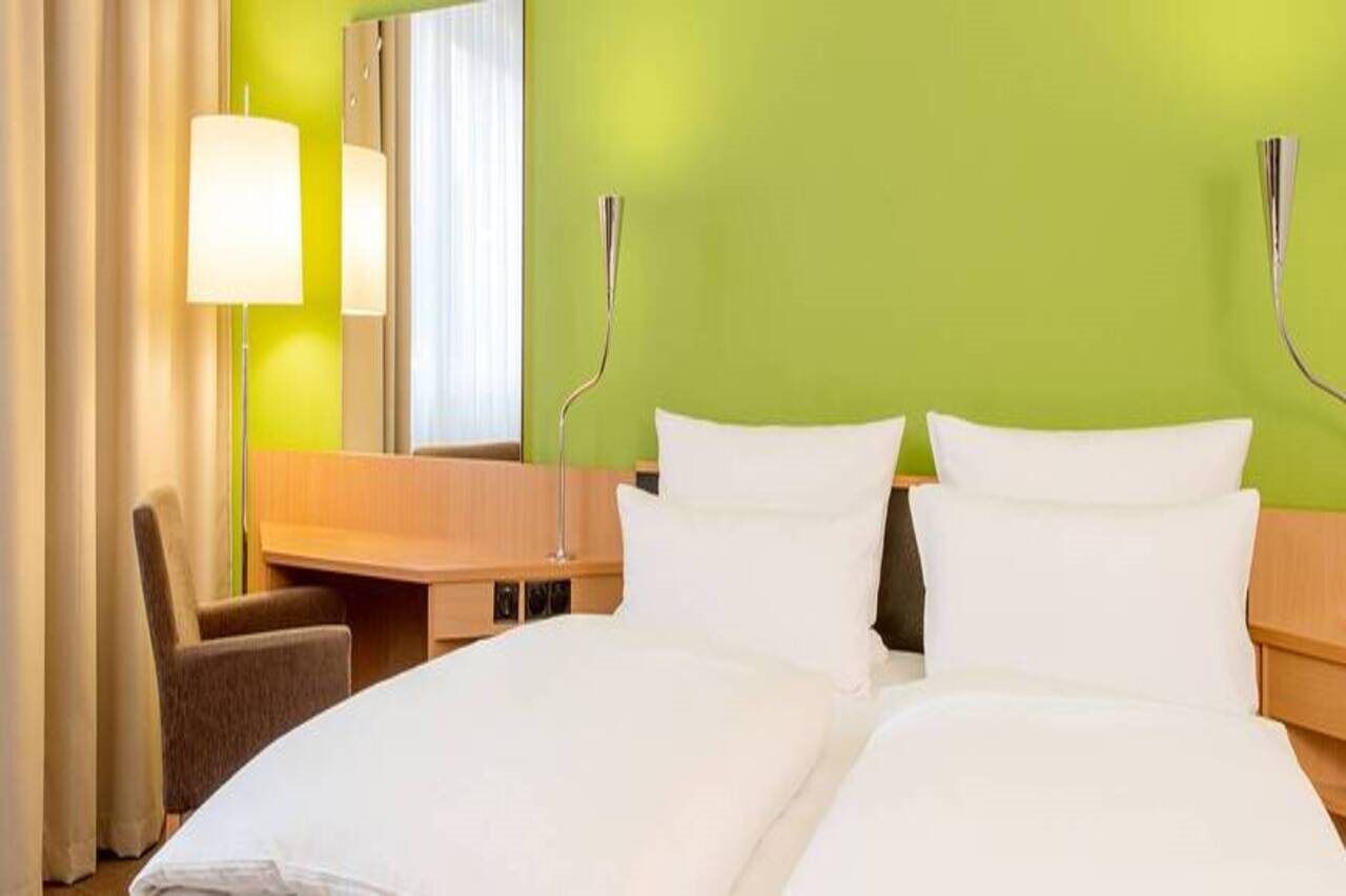Nh Muenchen Messe Hotel Eksteriør billede